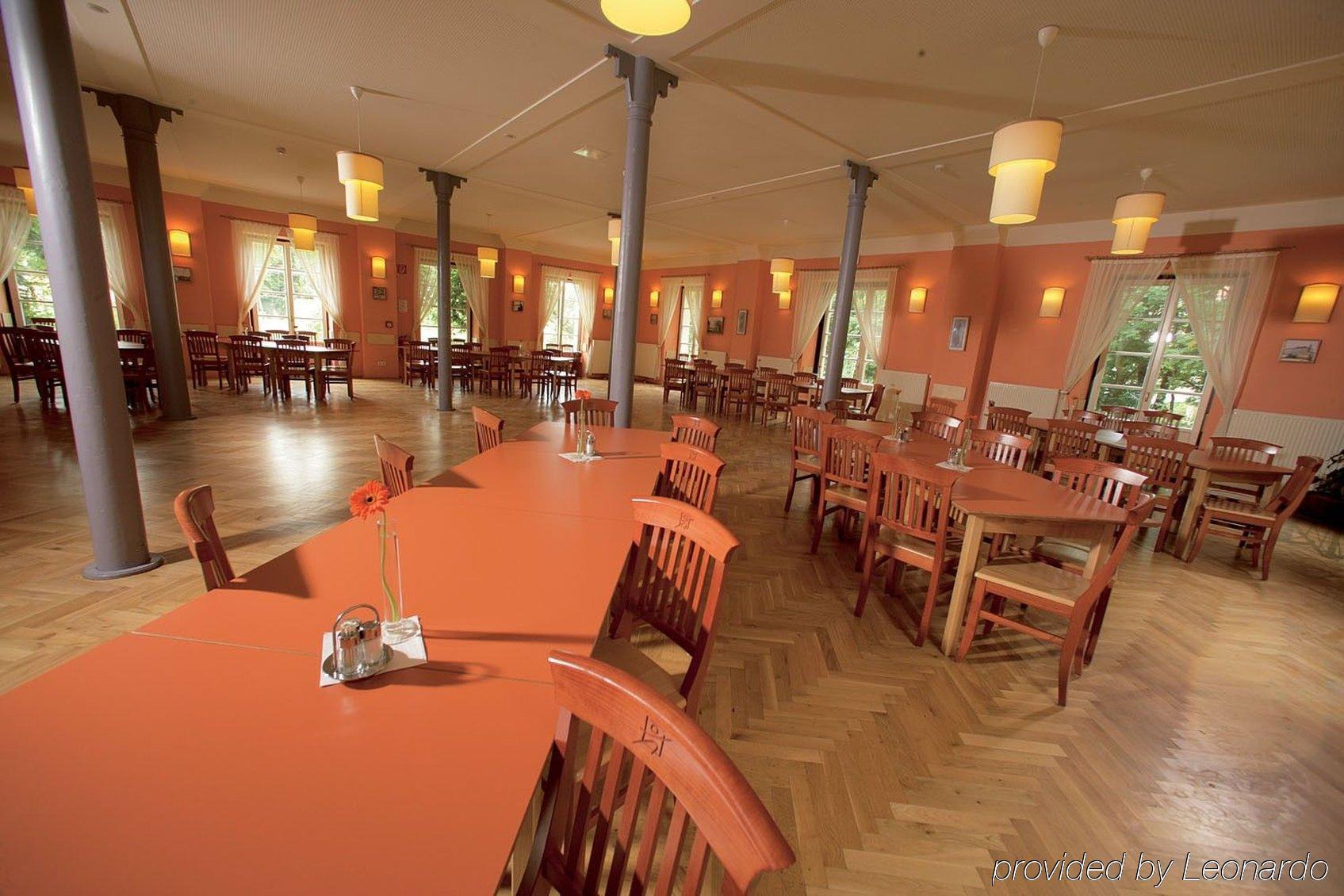 Jufa Hotel Fuerstenfeld Eksteriør bilde