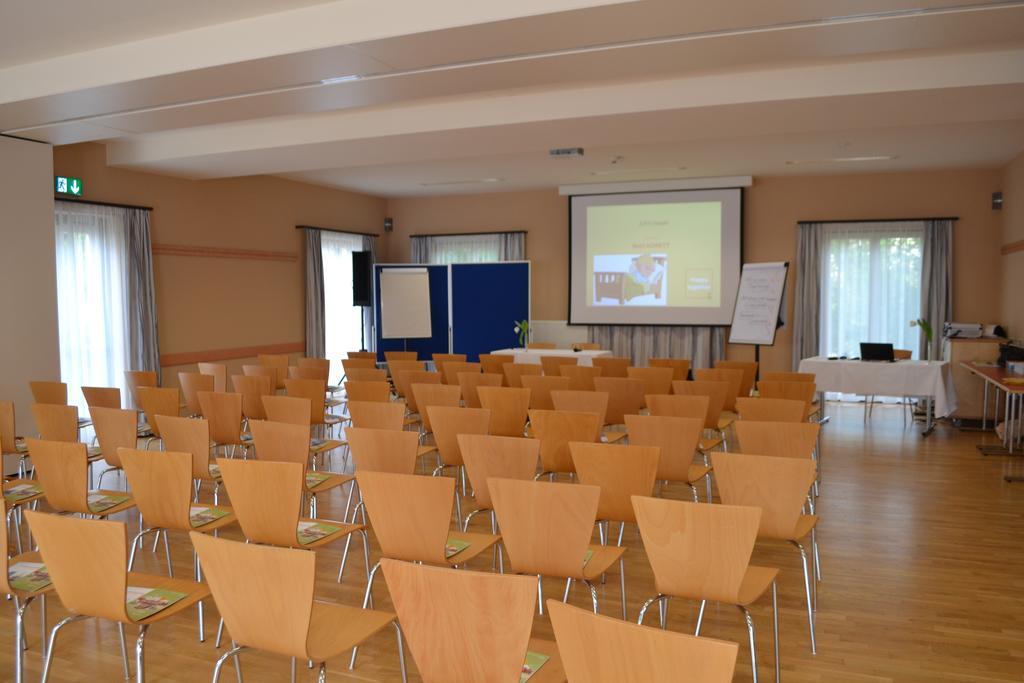 Jufa Hotel Fuerstenfeld Eksteriør bilde