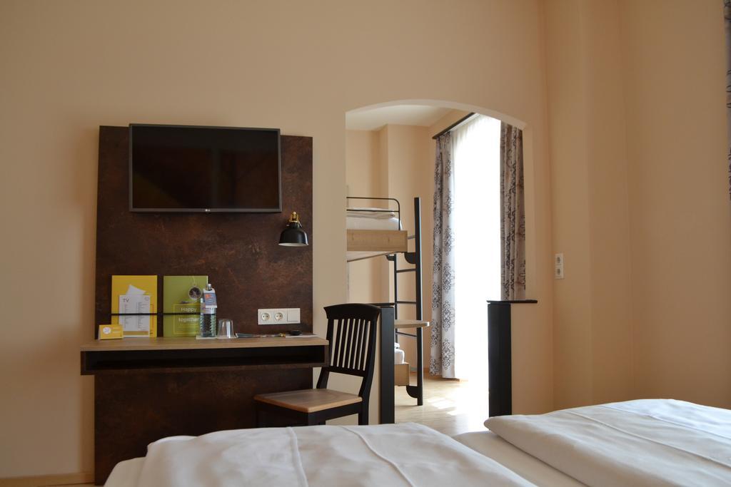 Jufa Hotel Fuerstenfeld Eksteriør bilde