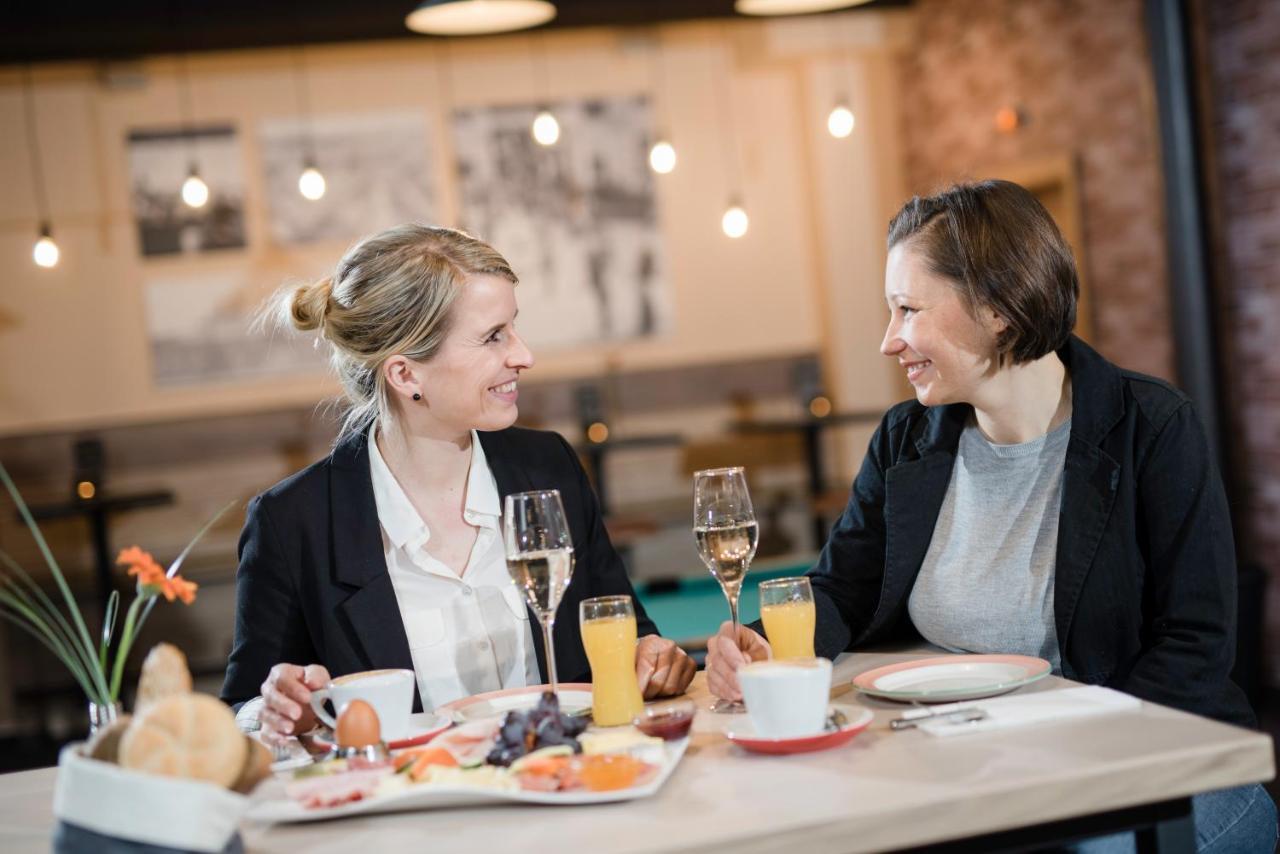 Jufa Hotel Fuerstenfeld Eksteriør bilde